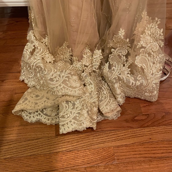 SAIID KOBEISY GOWN - Picture 5 of 7